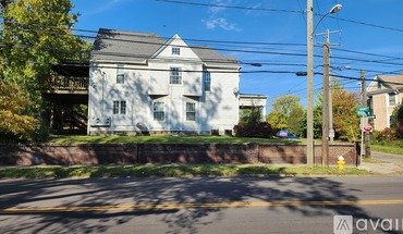 42 S Adams St Unit 3 Apartment for rent in Akron, OH