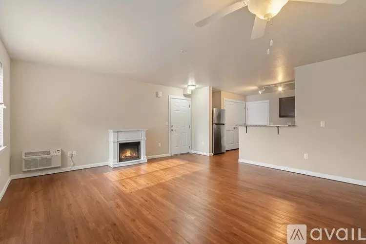 1040 W Rustic Lodge Dr Unit 102 Apartment for rent in Coeur Dalene, ID