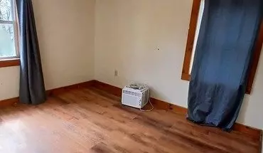 2 of 5 33 Gage St House for rent in Fitchburg, MA