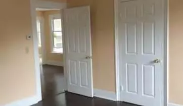 4 of 19 10 Gilbert Ave House for rent in New Haven, CT