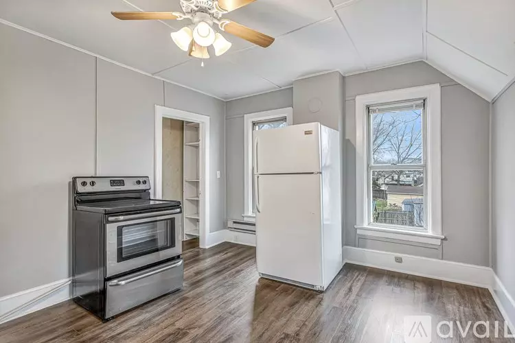 1820 N 9th St Unit Upper Apartment for rent in Sheboygan, WI