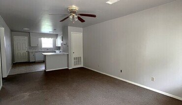 1601 University Pkwy Unit 6 Apartment for rent in Leesville, LA