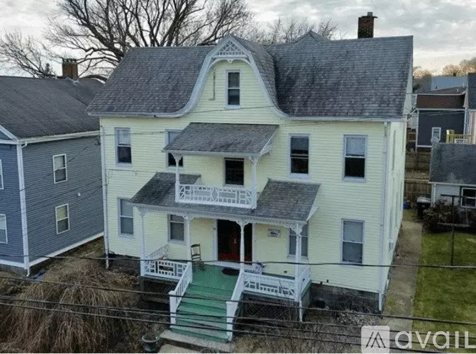 14 Franklin St Unit 1 Apartment for rent in New London, CT
