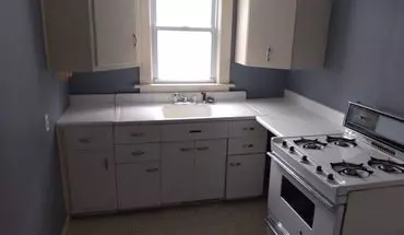 4 of 8 526 E Main St, Unit 2E Apartment for rent in Hoopeston, IL