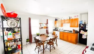 2 of 8 574 Washington St Unit 3 Apartment for rent in Boston, MA