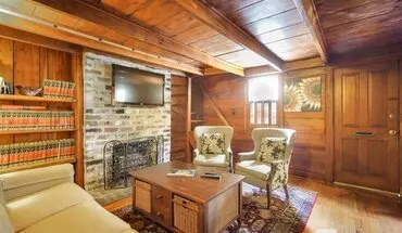 4 of 22 519 E York St House for rent in Savannah, GA
