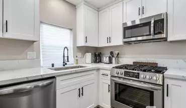 2 of 20 2074 Newton Ave Unit B Apartment for rent in San Diego, CA