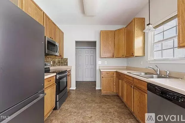 2928 Dawnbrook Dr Apartment for rent in Raleigh, NC