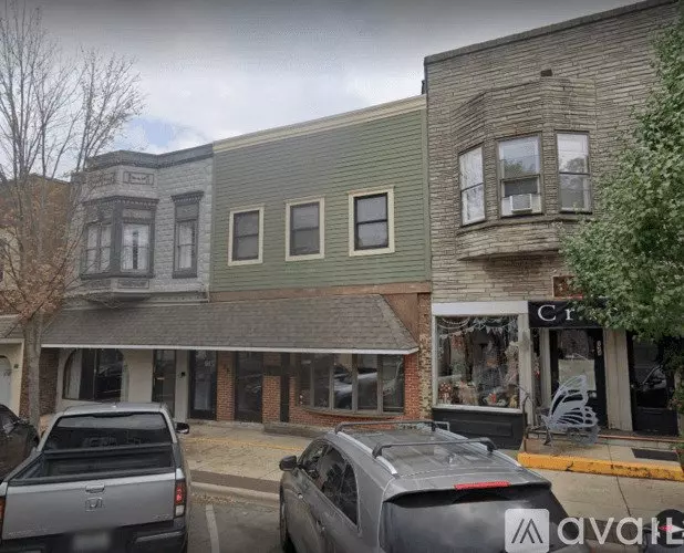 128 N 3rd St Unit Apt Apartment for rent in Dekalb, IL
