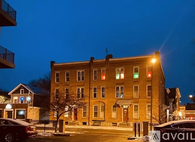 17 19 Elm St Unit 10 Apartment for rent in Glens Falls, NY