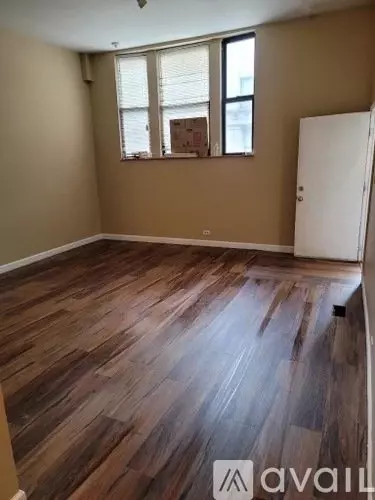 2217 W Taylor St Unit 1F Apartment for rent in Chicago, IL