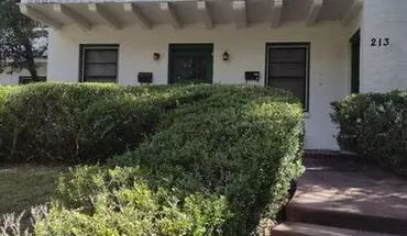 5 of 9 215 C Northeast Blvd Unit C Apartment for rent in Gainesville, FL