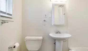 5 of 5 937 N Pontiac Trl Unit A-1 Apartment for rent in Walled Lake, MI