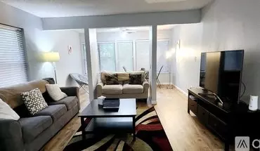3 of 24 1908 Huntingdon Chase House for rent in Sandy Springs, GA