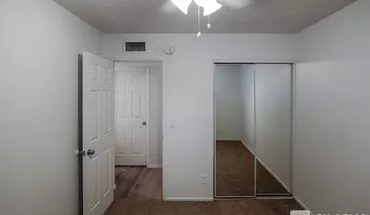 5 of 19 328 E Dunbar Dr Unit Room Apartment for rent in Tempe, AZ