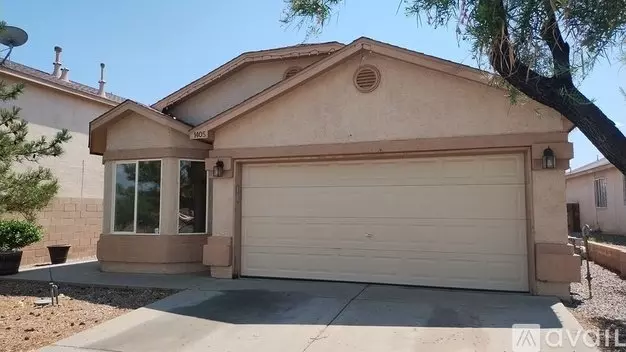 1405 Calle De Amole SW Apartment for rent in Albuquerque, NM