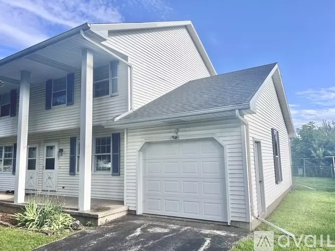 732 Crestview Dr Unit 730 Apartment for rent in Seymour, WI