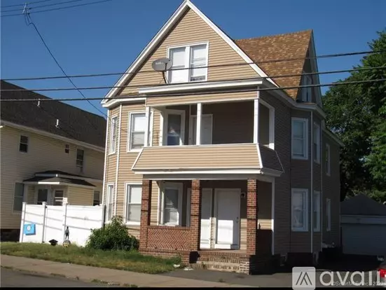 9 Gilbert St Unit 2 Apartment for rent in West Haven, CT