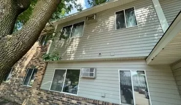 3 of 25 304 6th St Unit 2 SW Apartment for rent in Madelia, MN