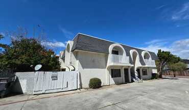 392 Pala Vista Dr Unit B Apartment for rent in Vista, CA