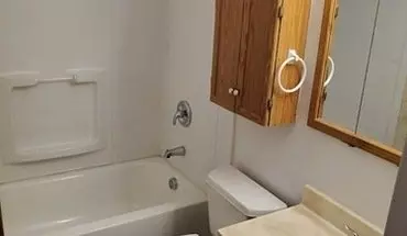 4 of 11 512 9th Ave Unit Upper SW Apartment for rent in Great Falls, MT