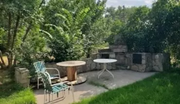 5 of 11 512 9th Ave Unit Upper SW Apartment for rent in Great Falls, MT