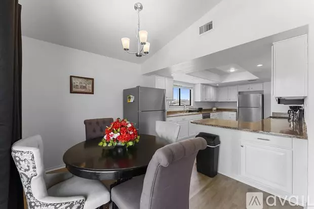 3828 E Dulciana Ave Unit Room Apartment for rent in Mesa, AZ