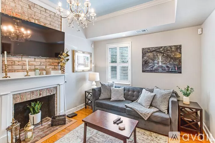 109 E Park Ave House for rent in Savannah, GA