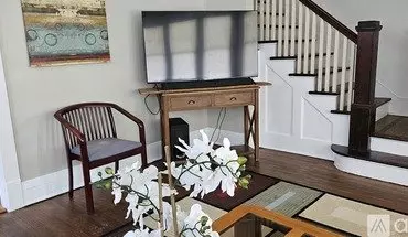2 of 20 1206 Terrace St Unit 1 Apartment for rent in Muskegon, MI