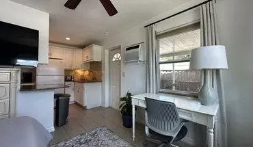 3 of 10 9372 88th Way Unit 2 N House for rent in Seminole, FL