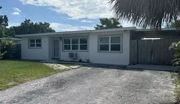 2 of 10 9372 88th Way Unit 2 N House for rent in Seminole, FL