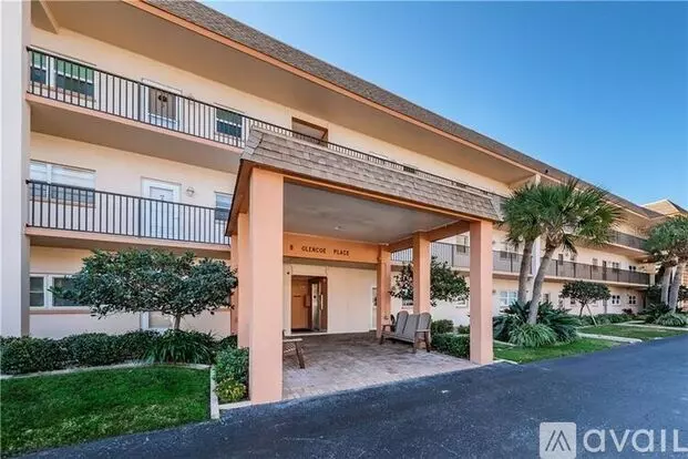8 Glencoe Place, Unit # 305 Apartment for rent in Dunedin, FL