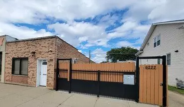 3 of 13 6222 W Addison St, Unit Front Apartment for rent in Chicago, IL