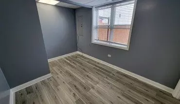 5 of 13 6222 W Addison St, Unit Front Apartment for rent in Chicago, IL