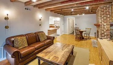 3 of 21 220 E Taylor St Unit Lower Apartment for rent in Savannah, GA