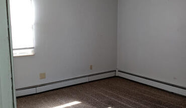 208 Perry St Unit 10 Apartment for rent in Sandusky, OH