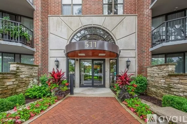 511 Aurora Ave Unit 606 Apartment for rent in Naperville, IL