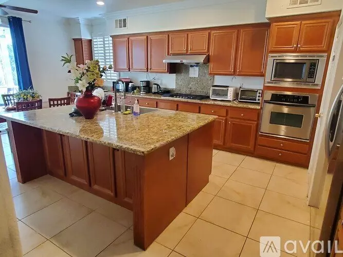 13238 Wooden Gate Way Unit D Apartment for rent in Corona, CA