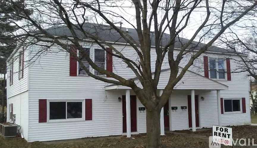 101 S 5th Ave Unit 3 Apartment for rent in Hoopeston, IL