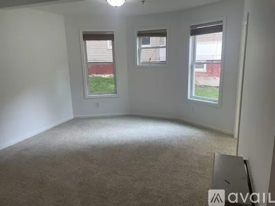 31 Belknap St Unit 2 Apartment for rent in Dover, NH