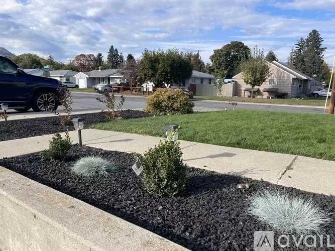 609 Princeton Ave Unit A Apartment for rent in Wenatchee, WA