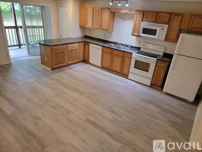 88 Walter St Unit Unit Apartment for rent in Bangor, ME