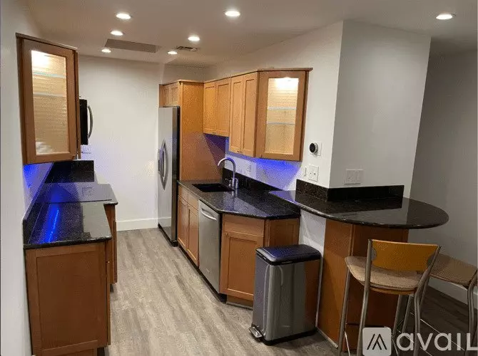 1006 NE 11 Th St Unit Front Apartment for rent in Fort Lauderdale, FL