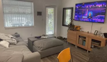 5 of 27 1006 NE 11 Th St Unit Front Apartment for rent in Fort Lauderdale, FL