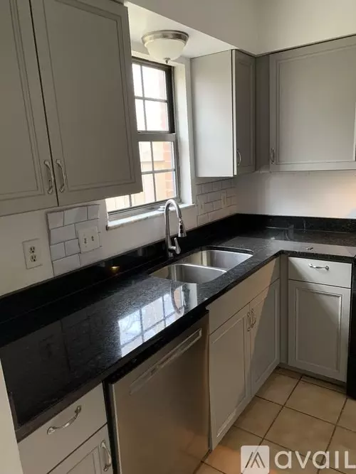 2 of 3 724 Ohio Pike Unit B Apartment for rent in Cincinnati, OH
