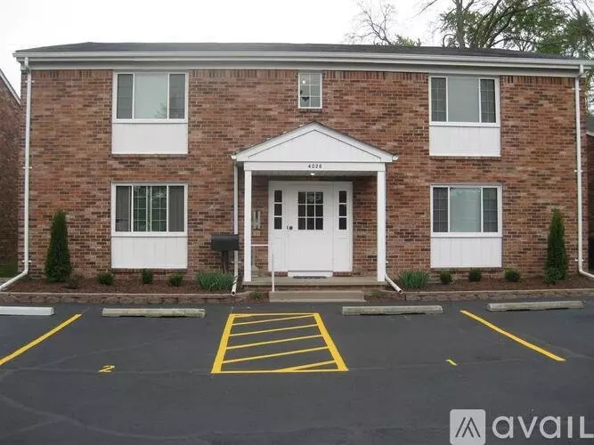 4026 Elmhurst Rd Unit 2 Apartment for rent in Toledo, OH