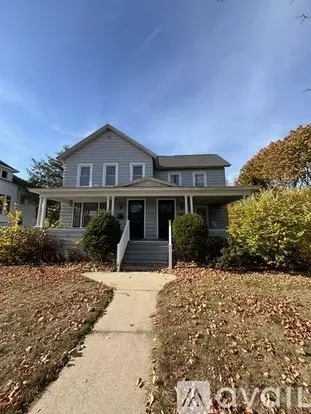 606 S 9th St Unit 1-1 Apartment for rent in Escanaba, MI 606 S 9th St Unit 1-1 Apartment for rent in Escanaba, MI