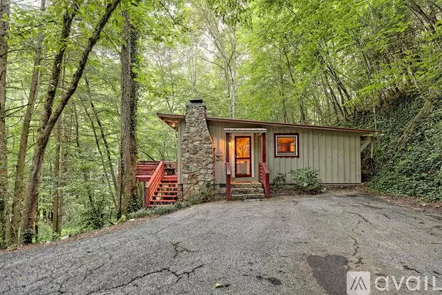 6180 Crow Creek Rd Apartment for rent in Lakemont, GA