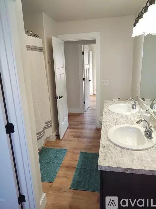 2297 Deerfield Ln Unit Unit Apartment for rent in Helena, MT