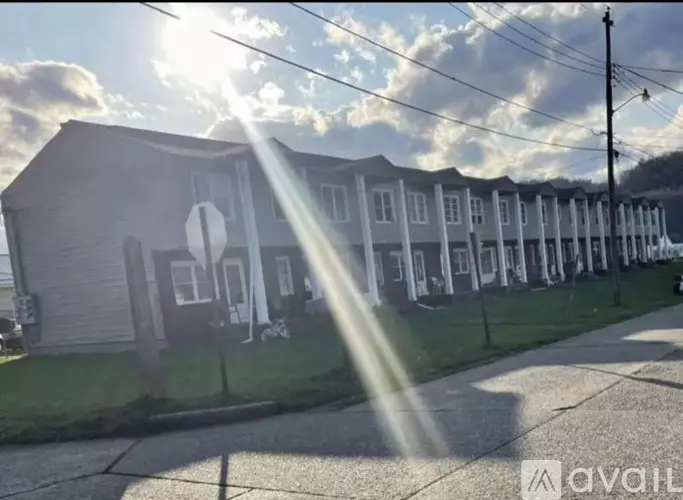 46 Anson St Unit 10 Apartment for rent in New Martinsville, WV